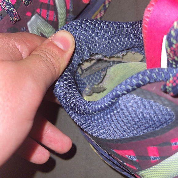 New Balance all terrain Trail Sneakers - Picture 6 of 7